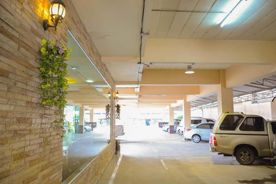 Submukda Phoomplace Hotel Mukdahan Exterior foto
