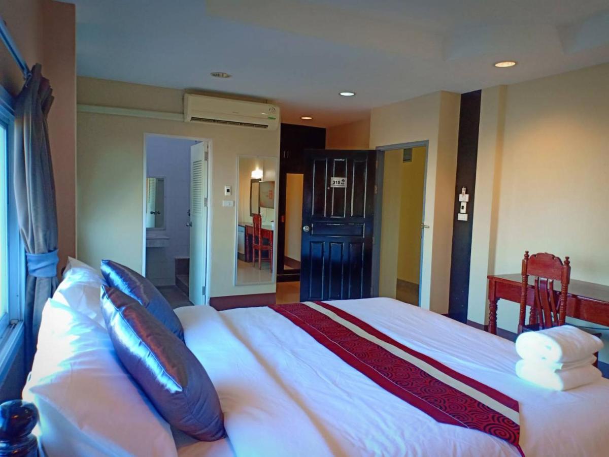 Submukda Phoomplace Hotel Mukdahan Exterior foto