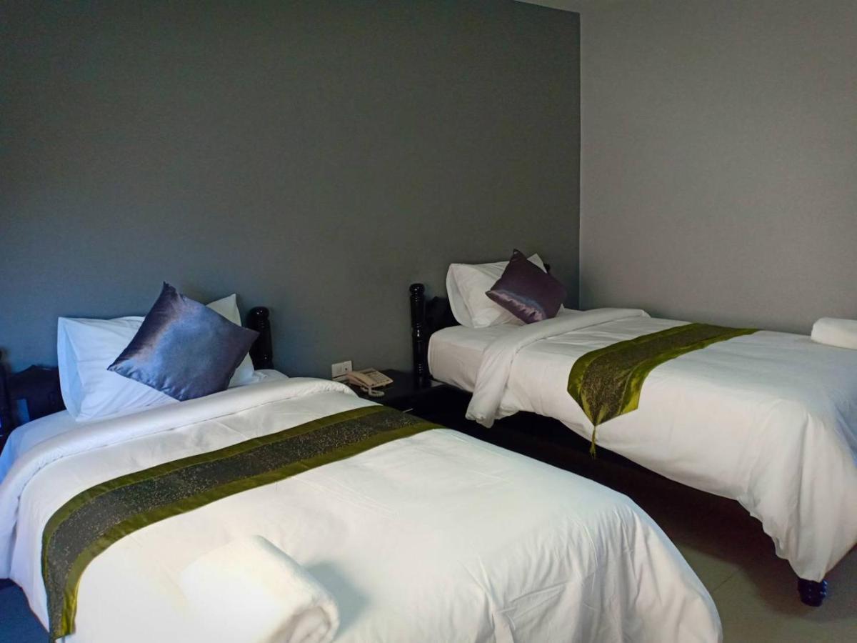 Submukda Phoomplace Hotel Mukdahan Exterior foto
